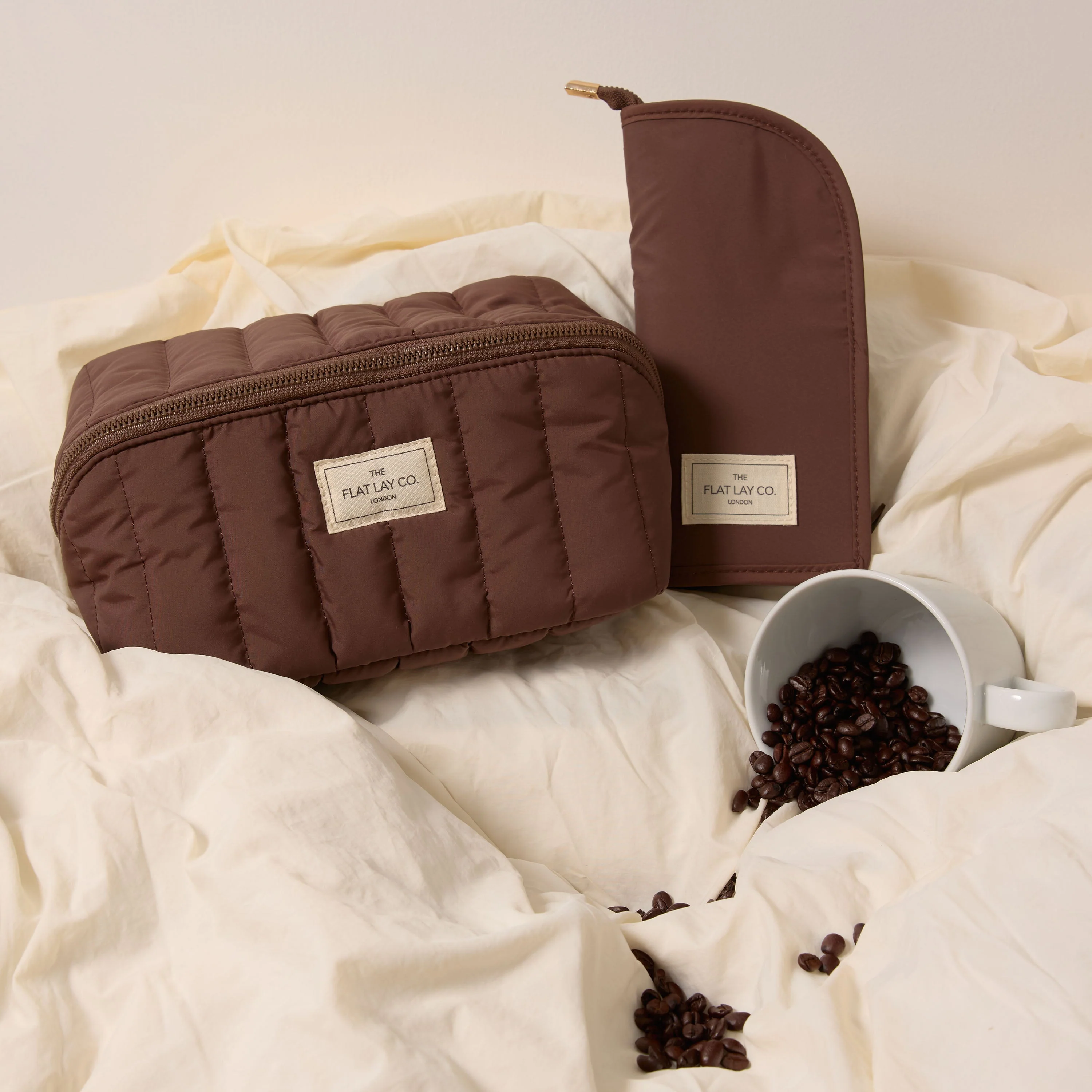 Marshmallow Box Bag & Brush Case Bundle - Espresso - Image 2