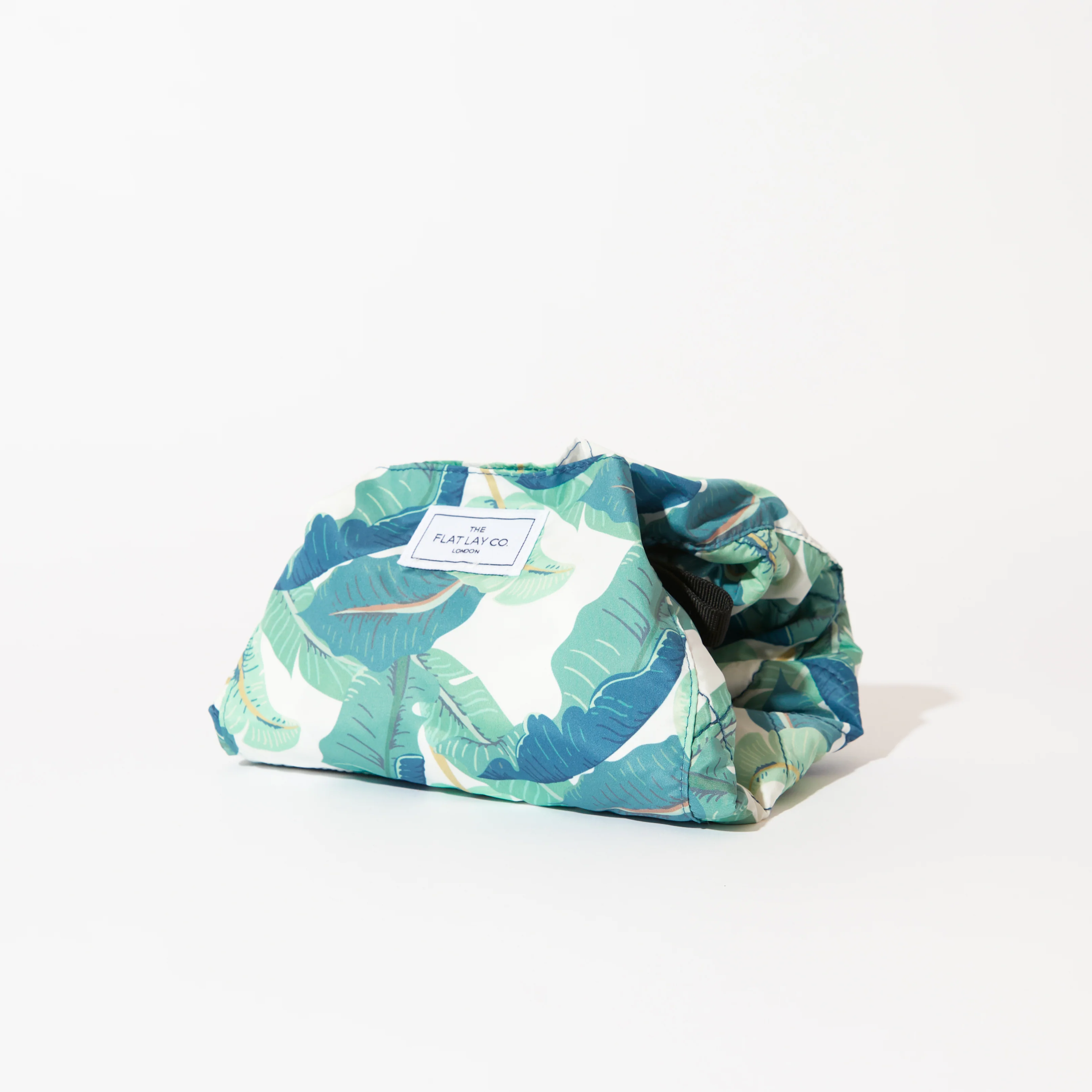 Drawstring Flat Lay Makeup Bag - Tropical Leaves - Image 3
