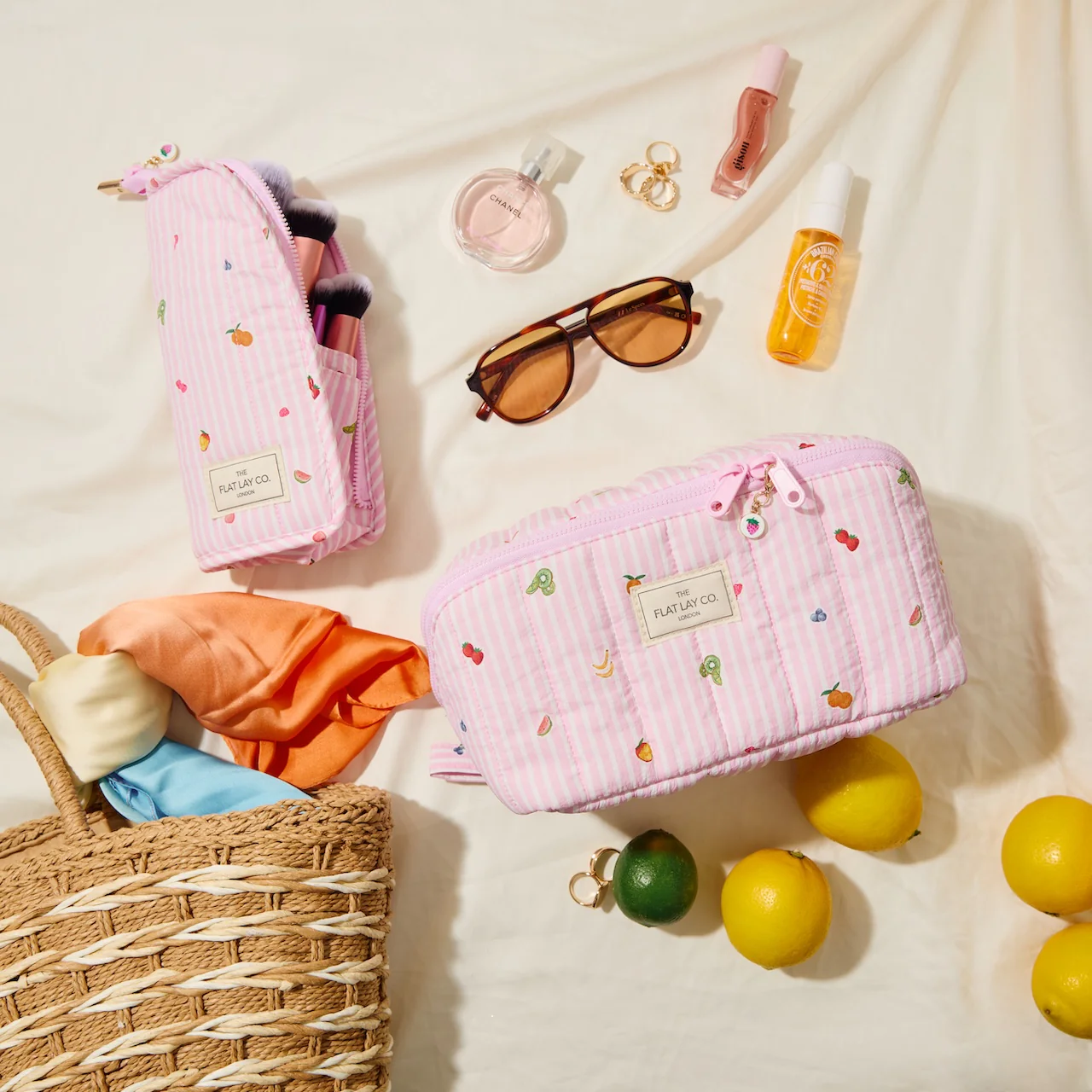 Marshmallow Flat Lay Makeup Box Bag - Frutas - Image 5