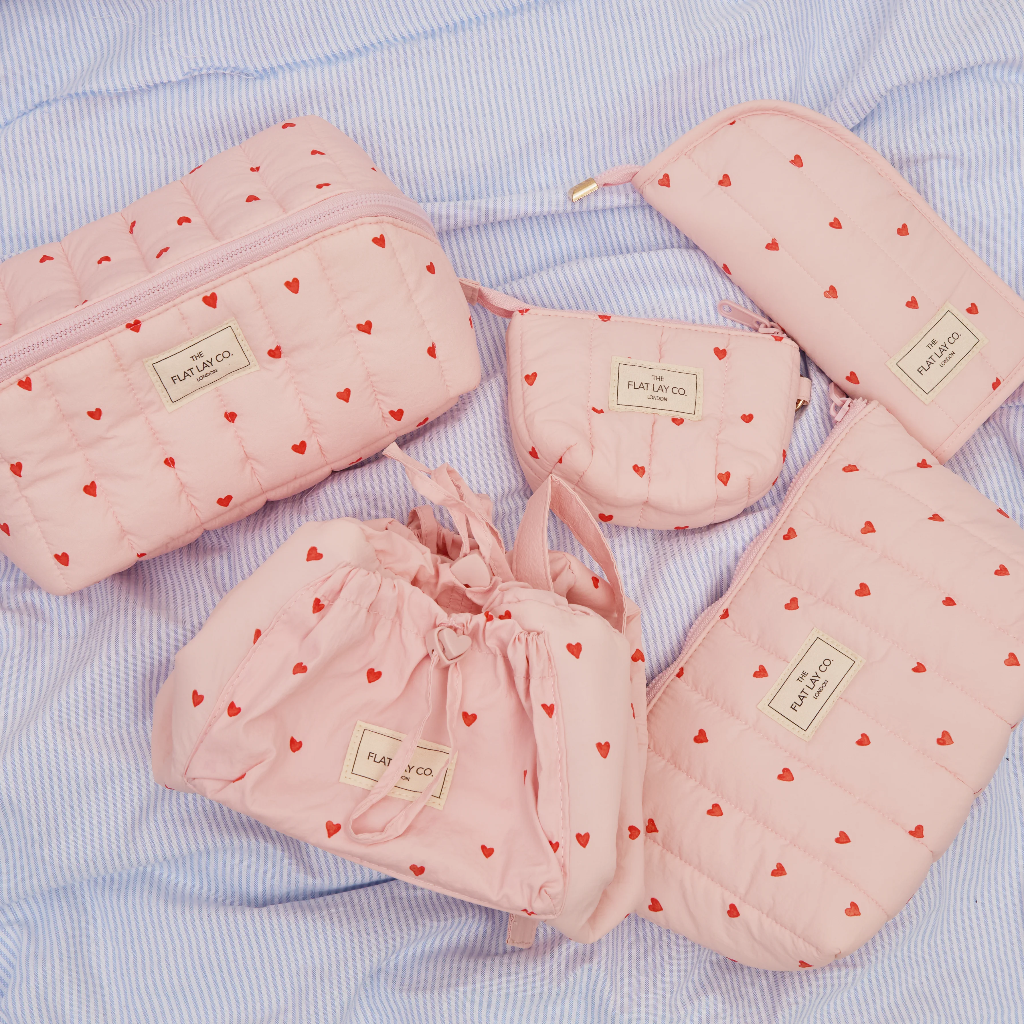 Padded Essential Makeup Pouch - Sweet Pink Hearts - Image 6