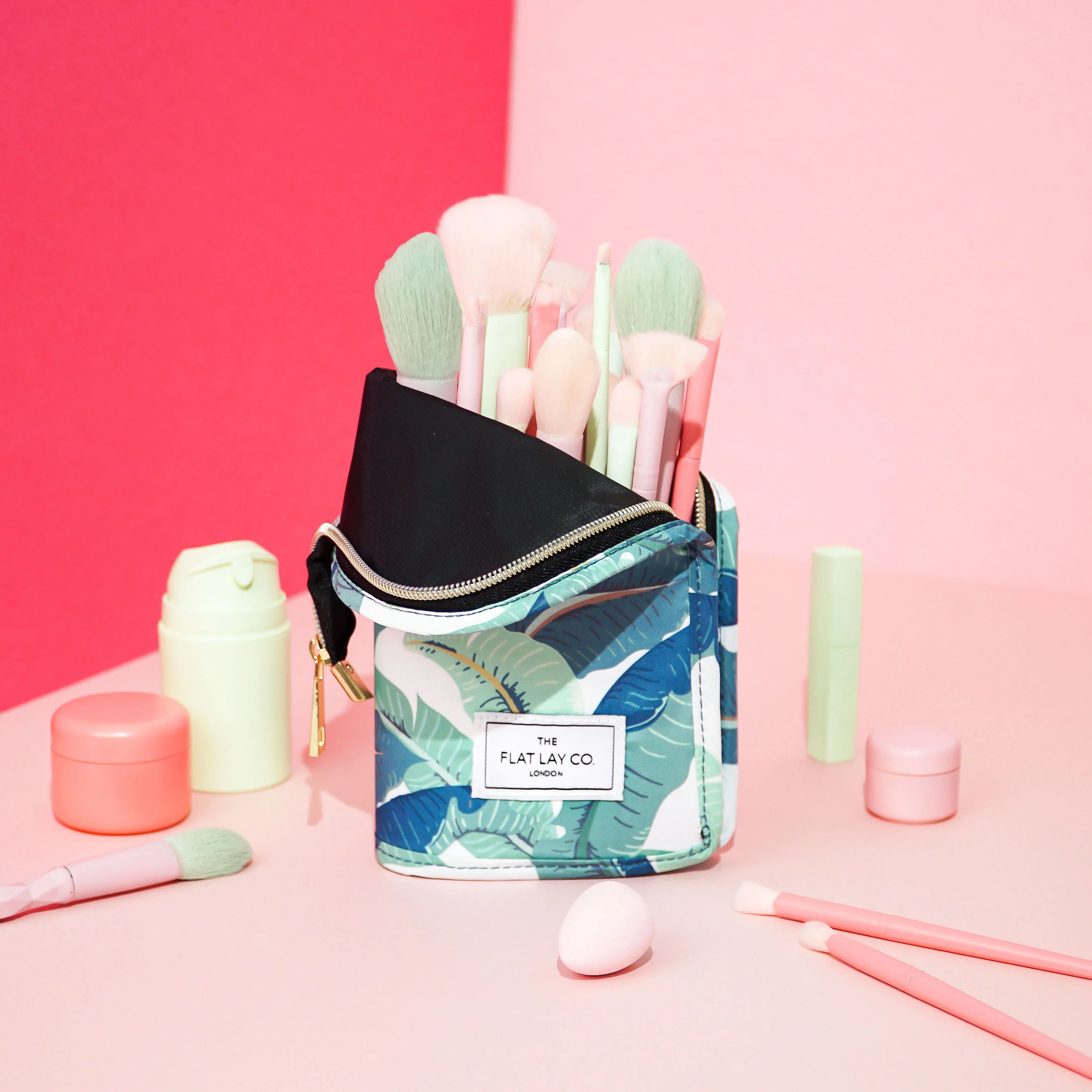 XXL Standing Makeup Brush Case - Tropical Leaves - Image 5